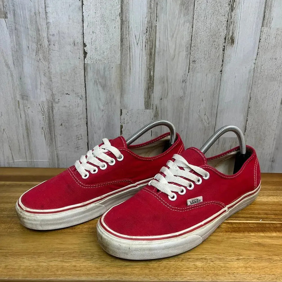 Vans‎ Red Canvas Low Top Lace Up Skate Shoes Sneakers Men\'s 7.5 / Women\'s 9